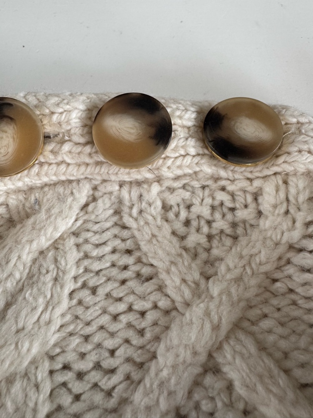 SEZANE James Navy Blue Ivory Striped Cable Knit Button Shoulder Sweater Sz Small - Picture 7 of 10